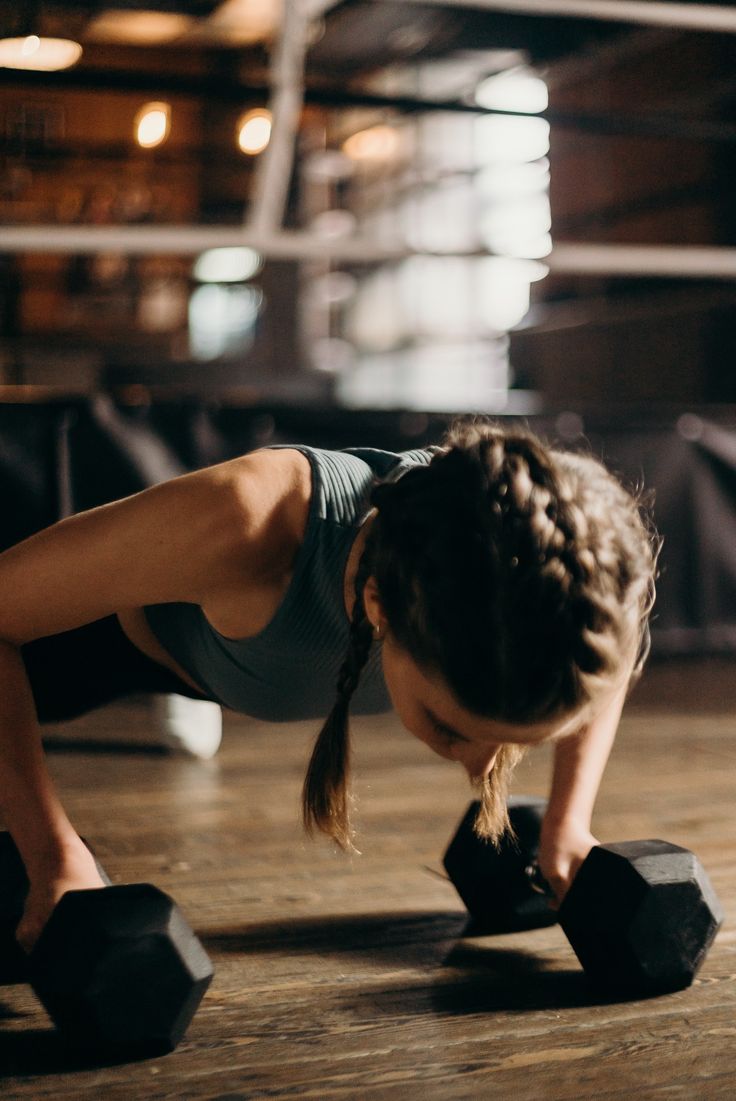 Gym Choices: Machines vs. Free Weights